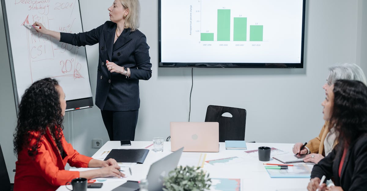 联通月灵卡- 香港手机号码注册币安账号
