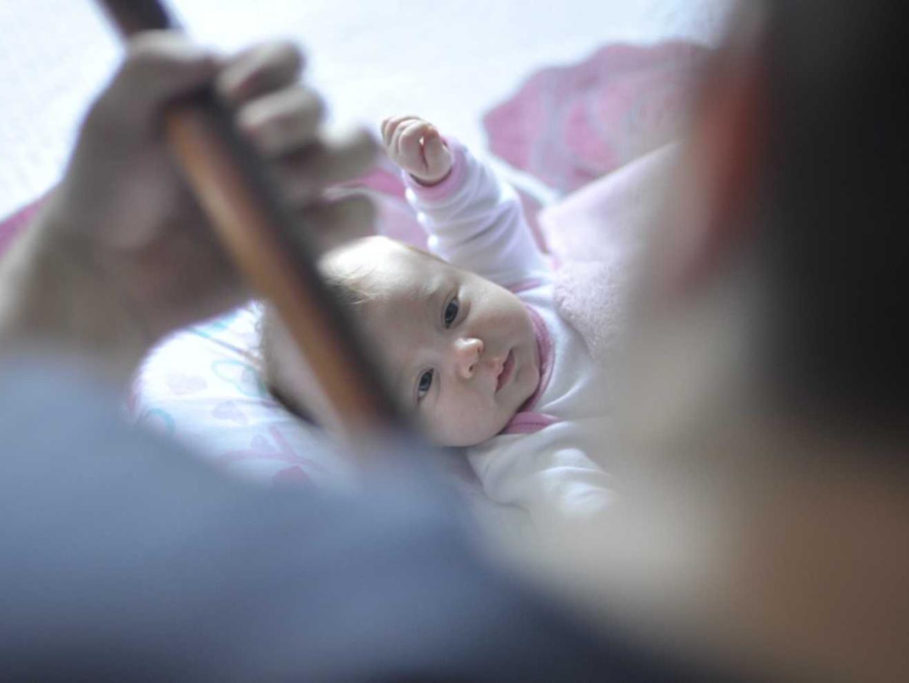 微信买卖小号：东丽注册地变更代理