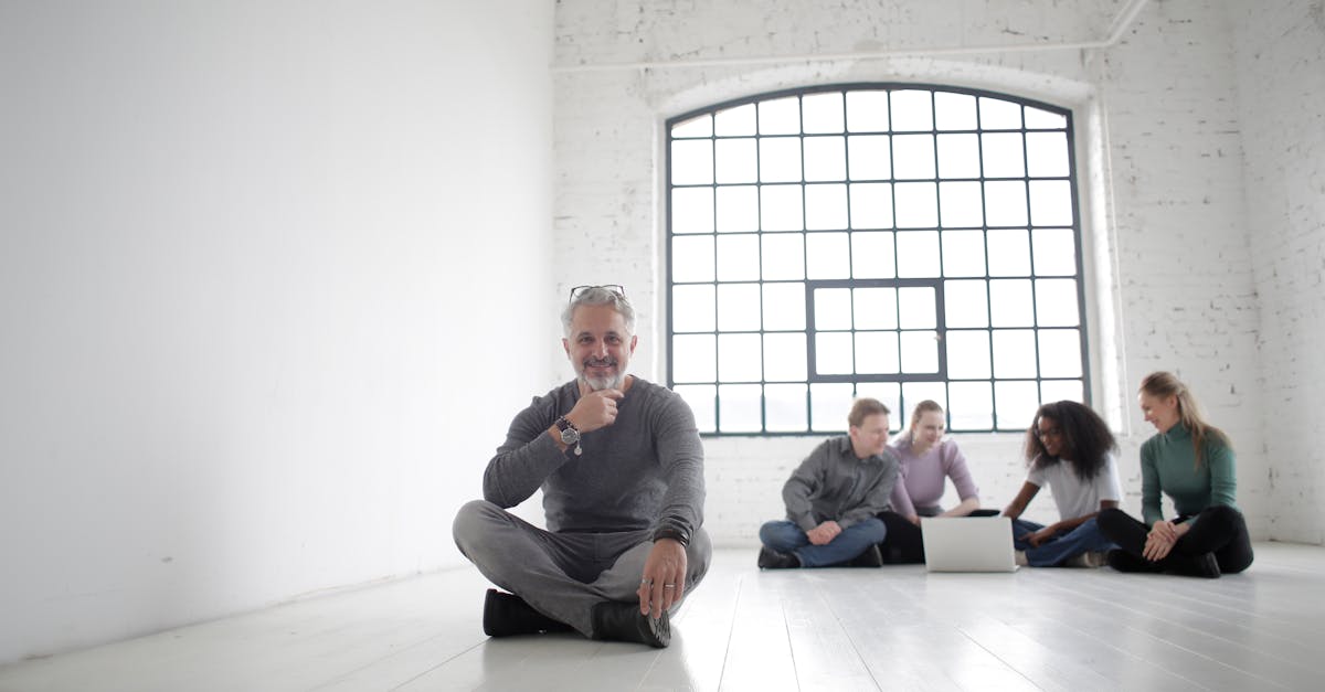 为什么有些游戏公司对于技术支持辅助采取宽松政策？