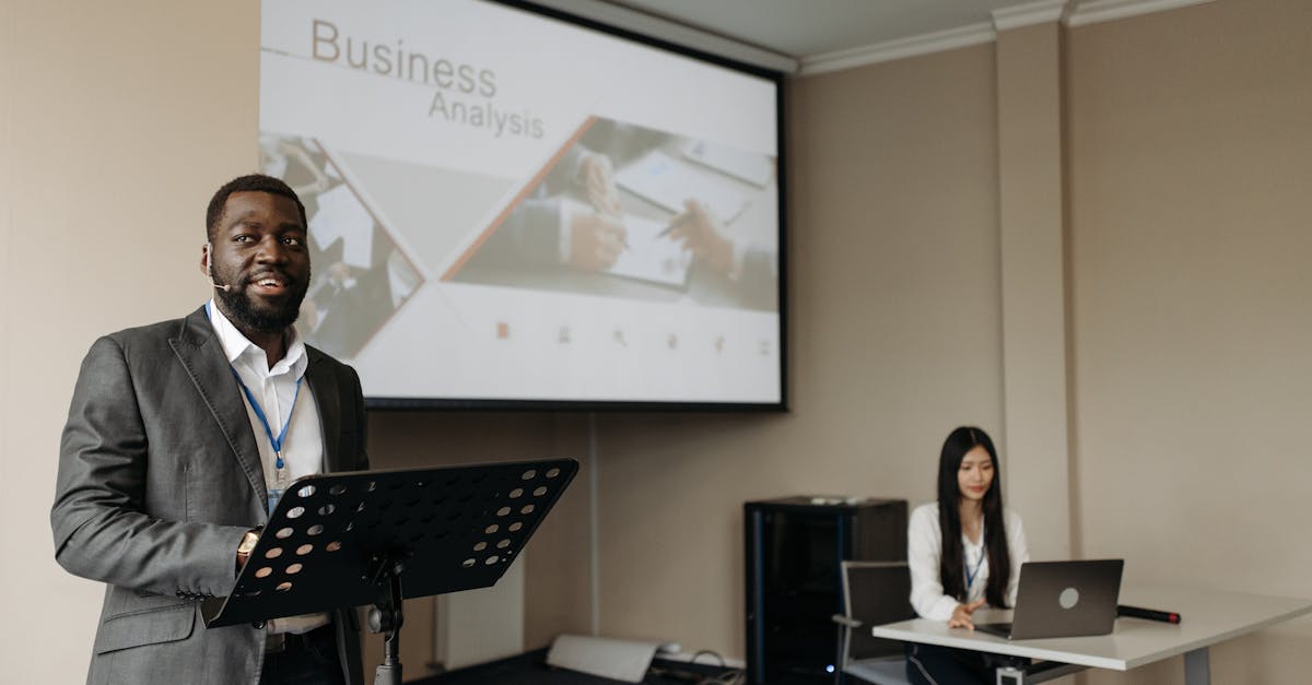 超凡先锋国际服：快手怎么退出账号重新注册