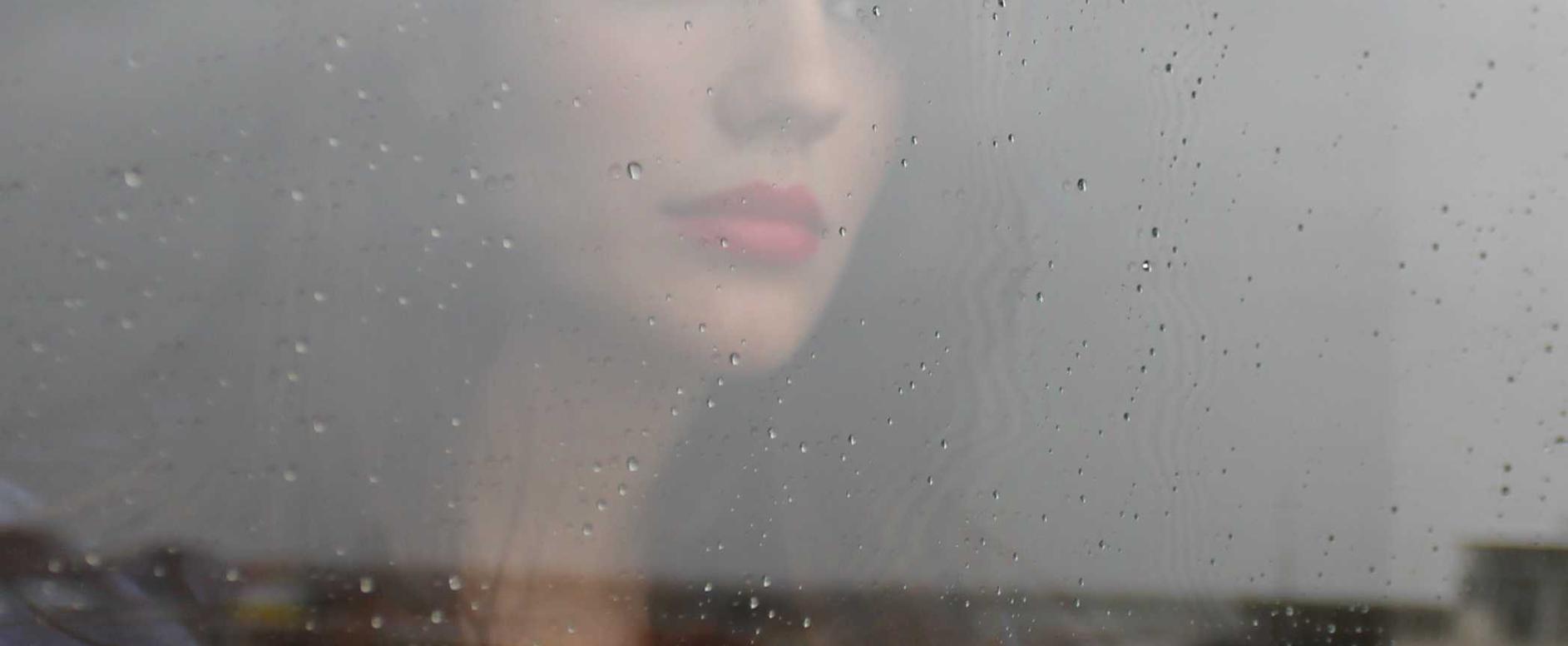 从技术支持辅助到黑市：游戏产业链中的黑色利益 